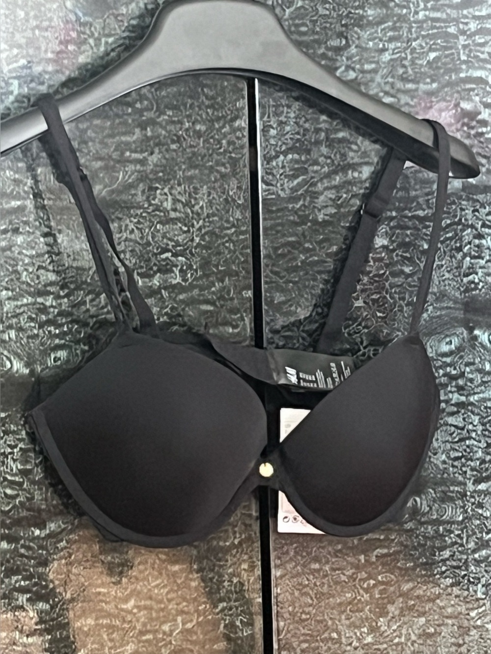 2/25$ BNWT H&M Black Padded Push-Up Bra with Adjustable Straps